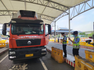 執(zhí)法凝聚合力 共護當‘夏’安全——江蘇省道路旅客運輸站經營領域法制建設與監(jiān)管實踐
